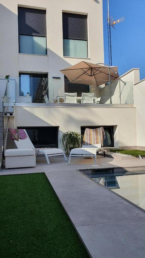 Chalet Con Piscina Privada En La Urb. De Puerto Rey Los Amarguillos Eksteriør bilde