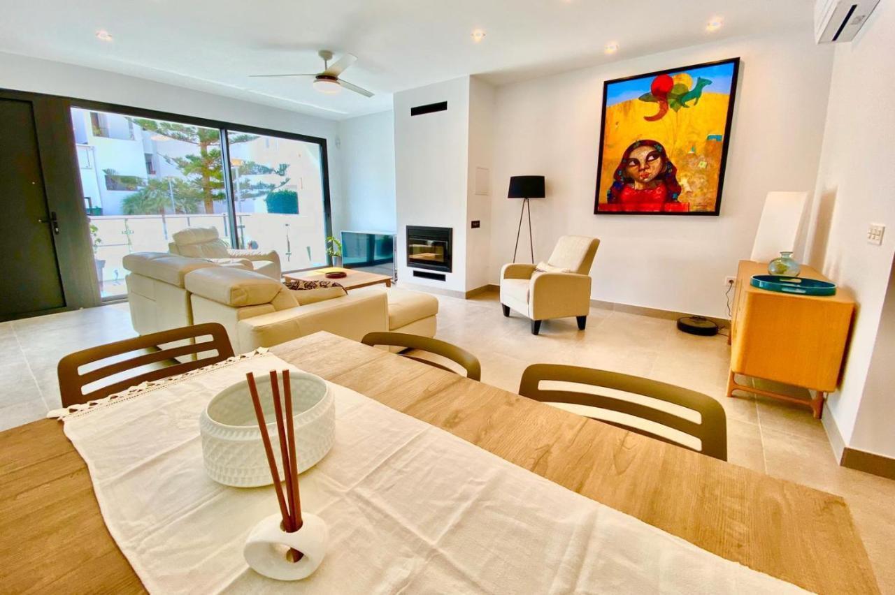 Chalet Con Piscina Privada En La Urb. De Puerto Rey Los Amarguillos Eksteriør bilde
