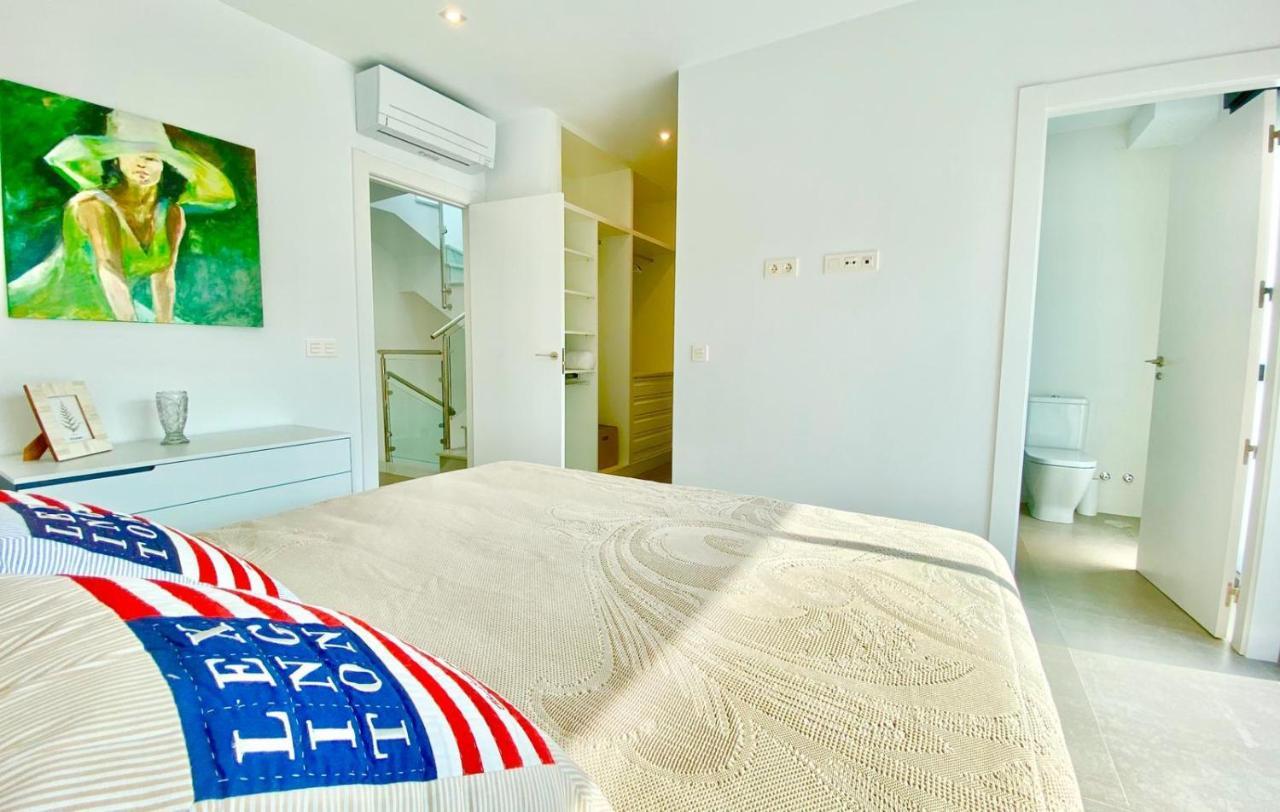 Chalet Con Piscina Privada En La Urb. De Puerto Rey Los Amarguillos Eksteriør bilde