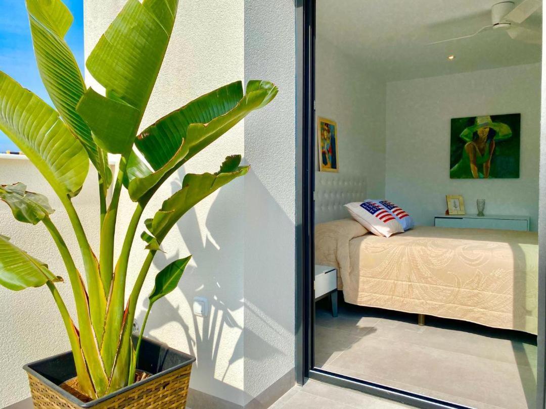 Chalet Con Piscina Privada En La Urb. De Puerto Rey Los Amarguillos Eksteriør bilde